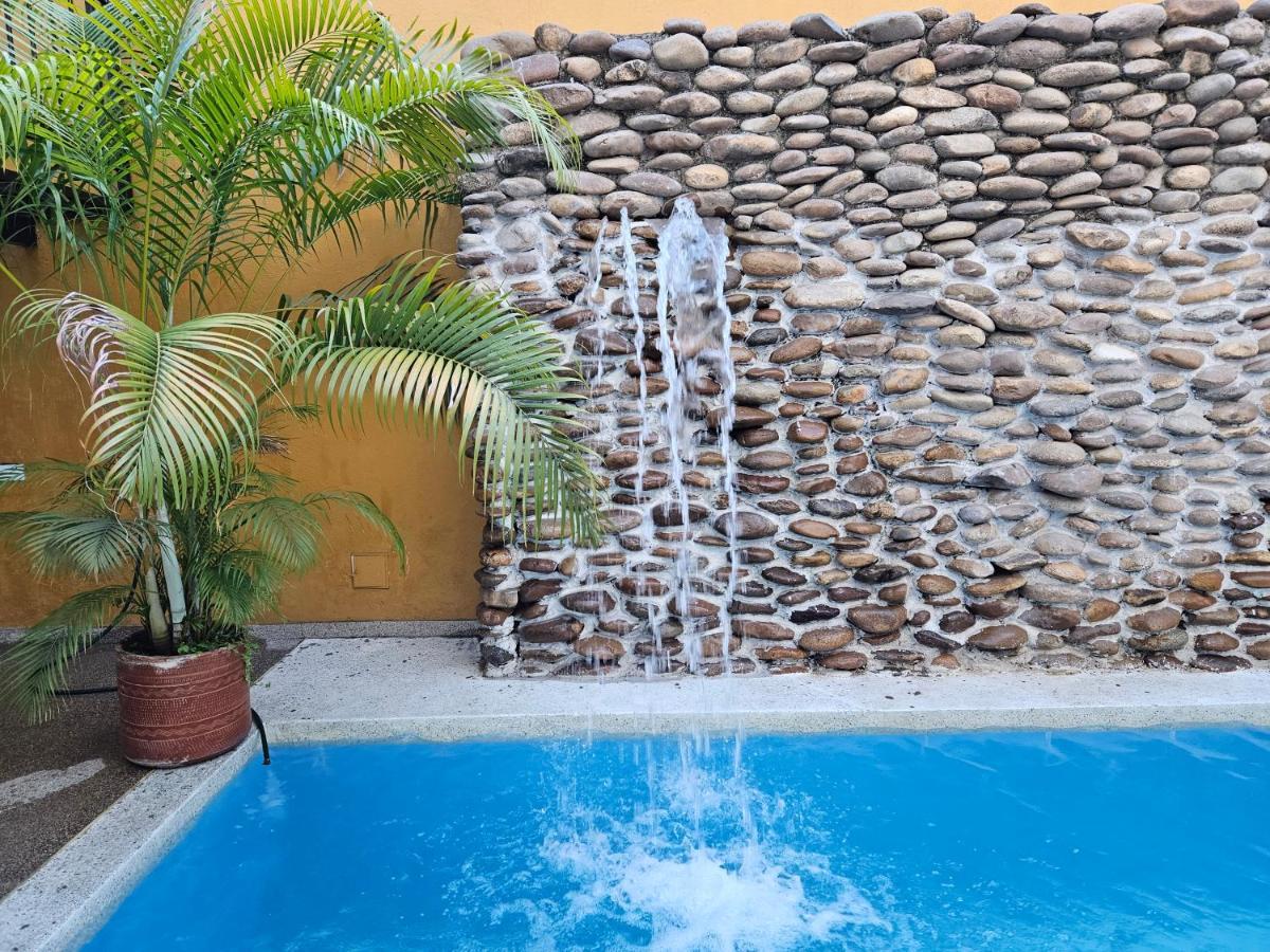 Hotel Victoria Queen Villavieja Kültér fotó