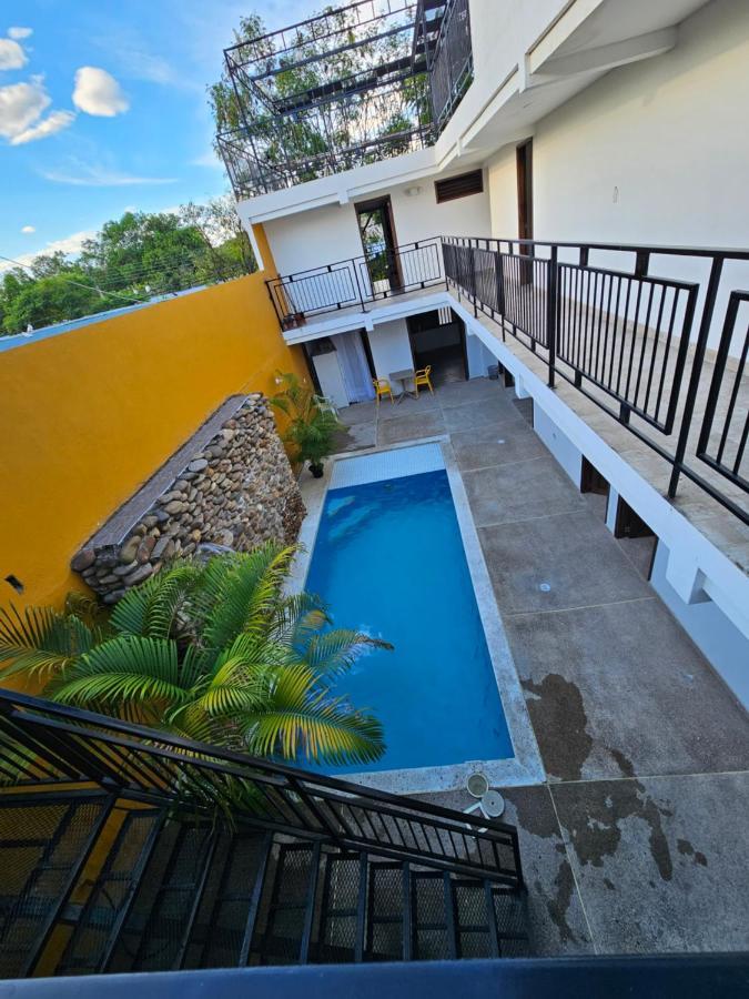Hotel Victoria Queen Villavieja Kültér fotó
